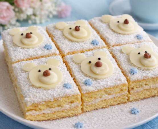 Kokosove kocke s kislo smetano